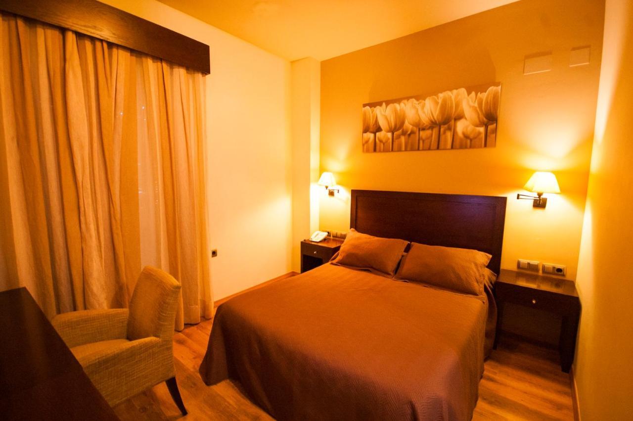 Atalaya De La Campina Hotel Cordoba Luaran gambar