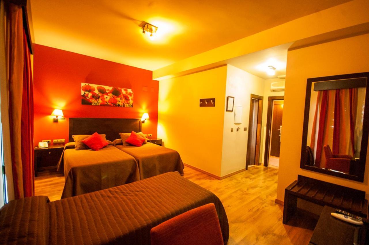 Atalaya De La Campina Hotel Cordoba Luaran gambar